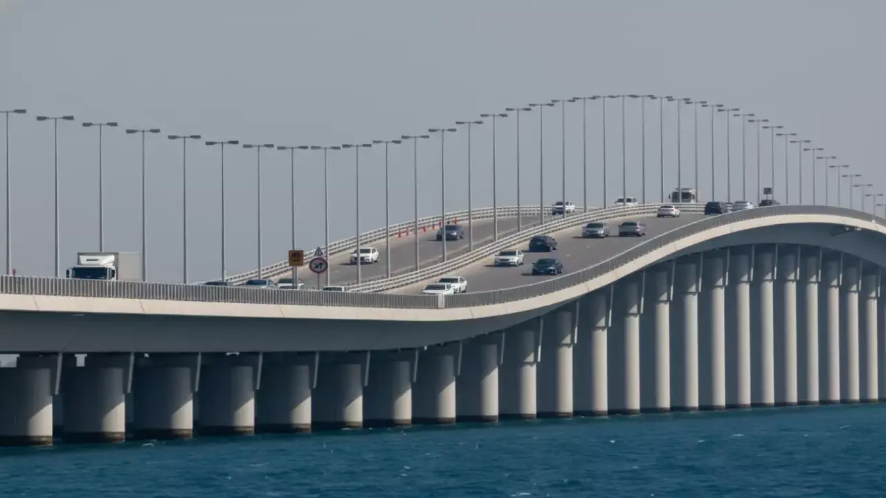 أمر واحد تقني.. الجوازات السعودية تعلن إجراءات جديدة لتسريع العبور بجسر الملك فهد